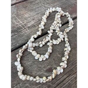 Hawaiian White Mongo Shell Lei Wedding Necklace 37" Long Cream Speckled Shells B